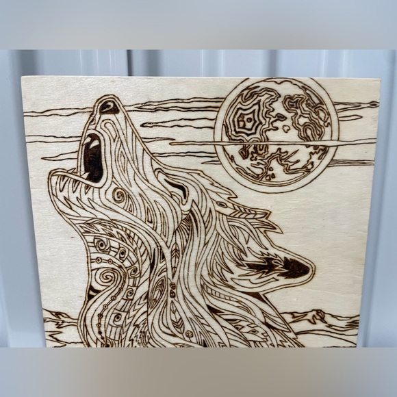 Wolf Howling at Moon Wood Burning Wall Hanging Decor Handmade Pyrography - Picture 3 of 8